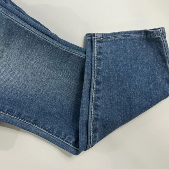 L’Agence • Margot Lakewood High Rise Skinny Ankle - Picture 7 of 10